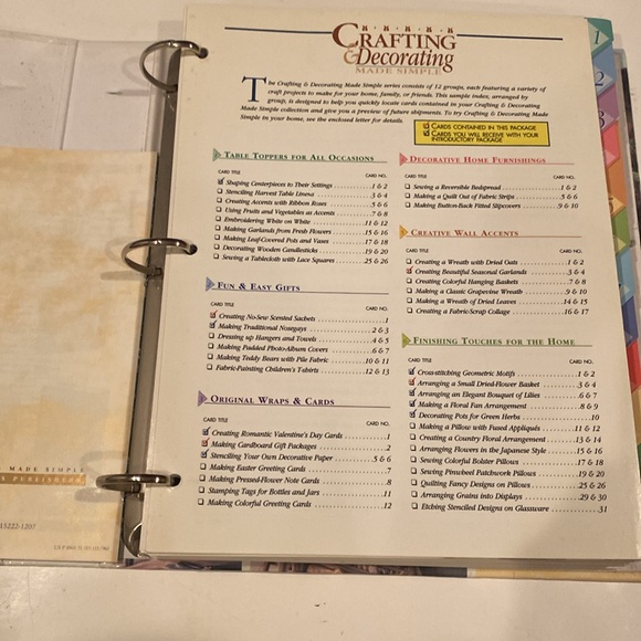 “Crafting & Decorating Made Simple,” an all-inclusive binder - Picture 2 of 4